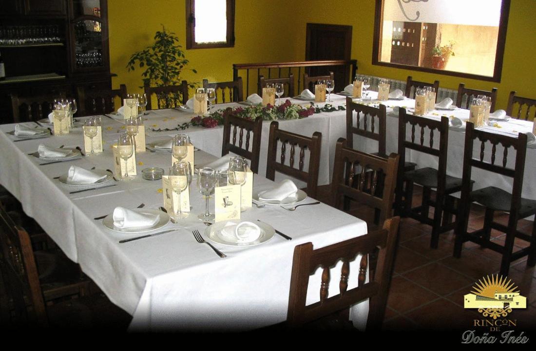 Rincon De Dona Ines Hotel Villanueva de la Condesa Luaran gambar